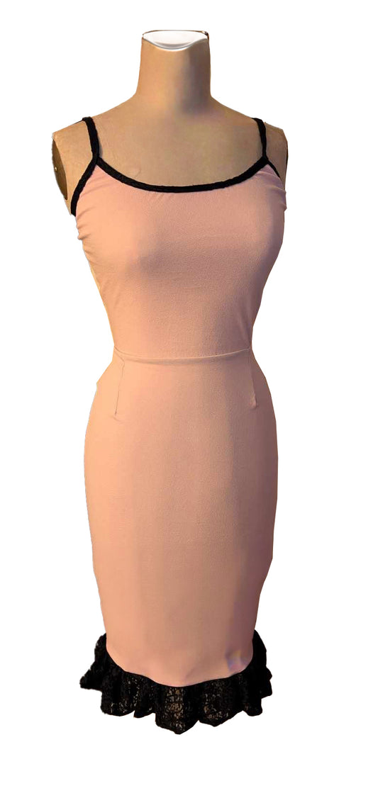 Hattie Wiggle Dress - Pink