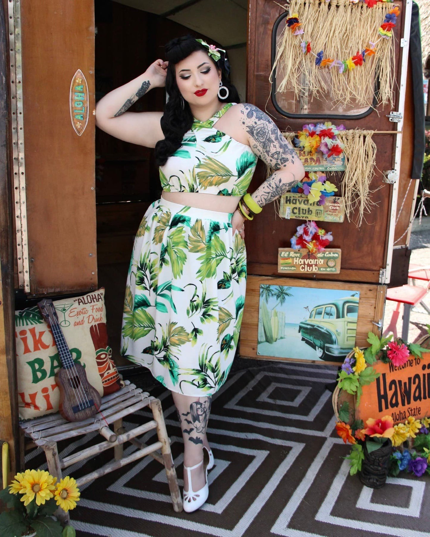 Isla Set - White Tropical Print - Retro Peaches